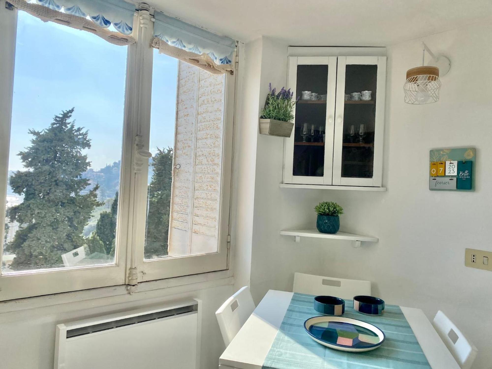 מנטון 'La Villa Hygie' Cozy Appartement, Vue Mer מראה חיצוני תמונה